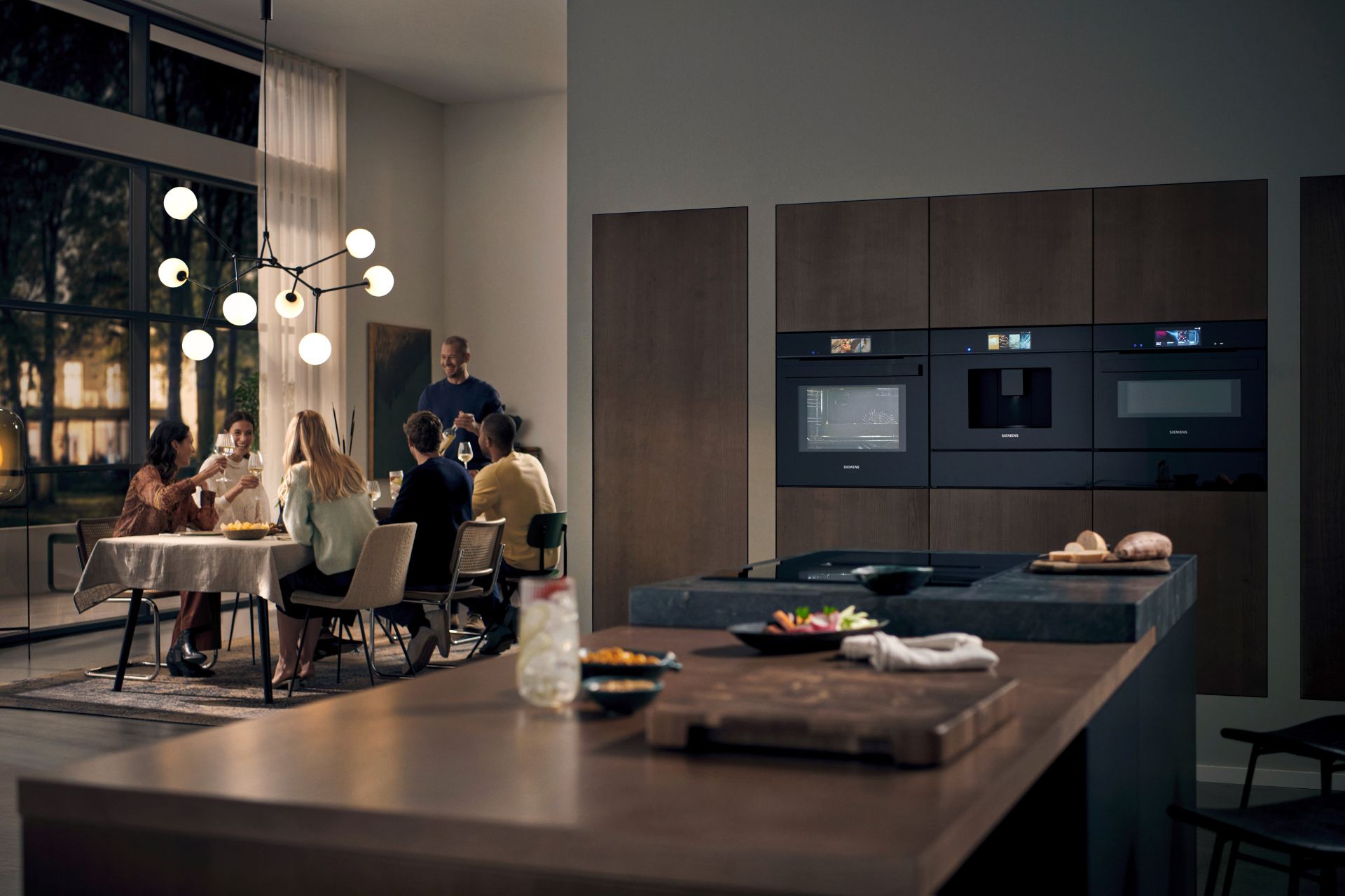 Siemens Lifestyle Image | Kutchenhaus, Chester